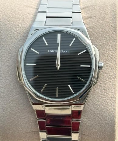 UNIVERSE POINT ANALOG HAND WATCH